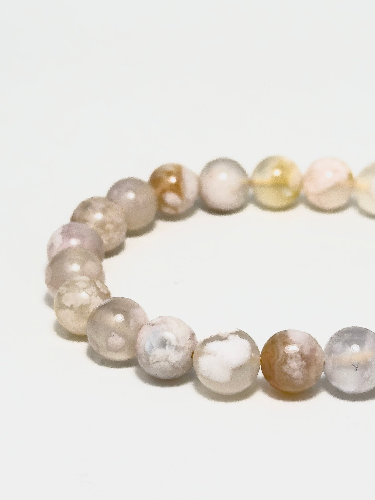 Full Cherry Blossom Agate bracelet with soft pink tones