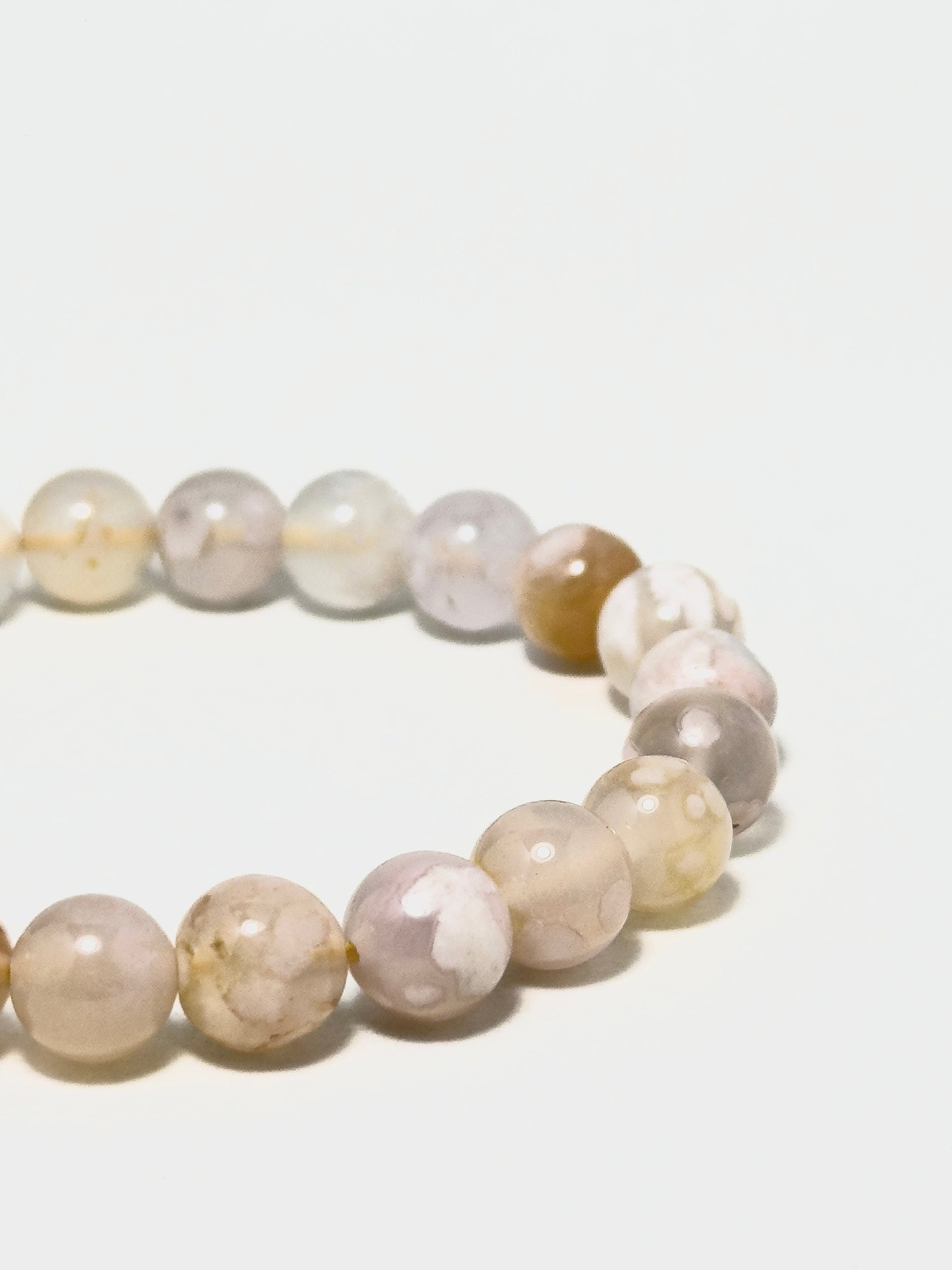 Full Cherry Blossom Agate bracelet with soft pink tones
